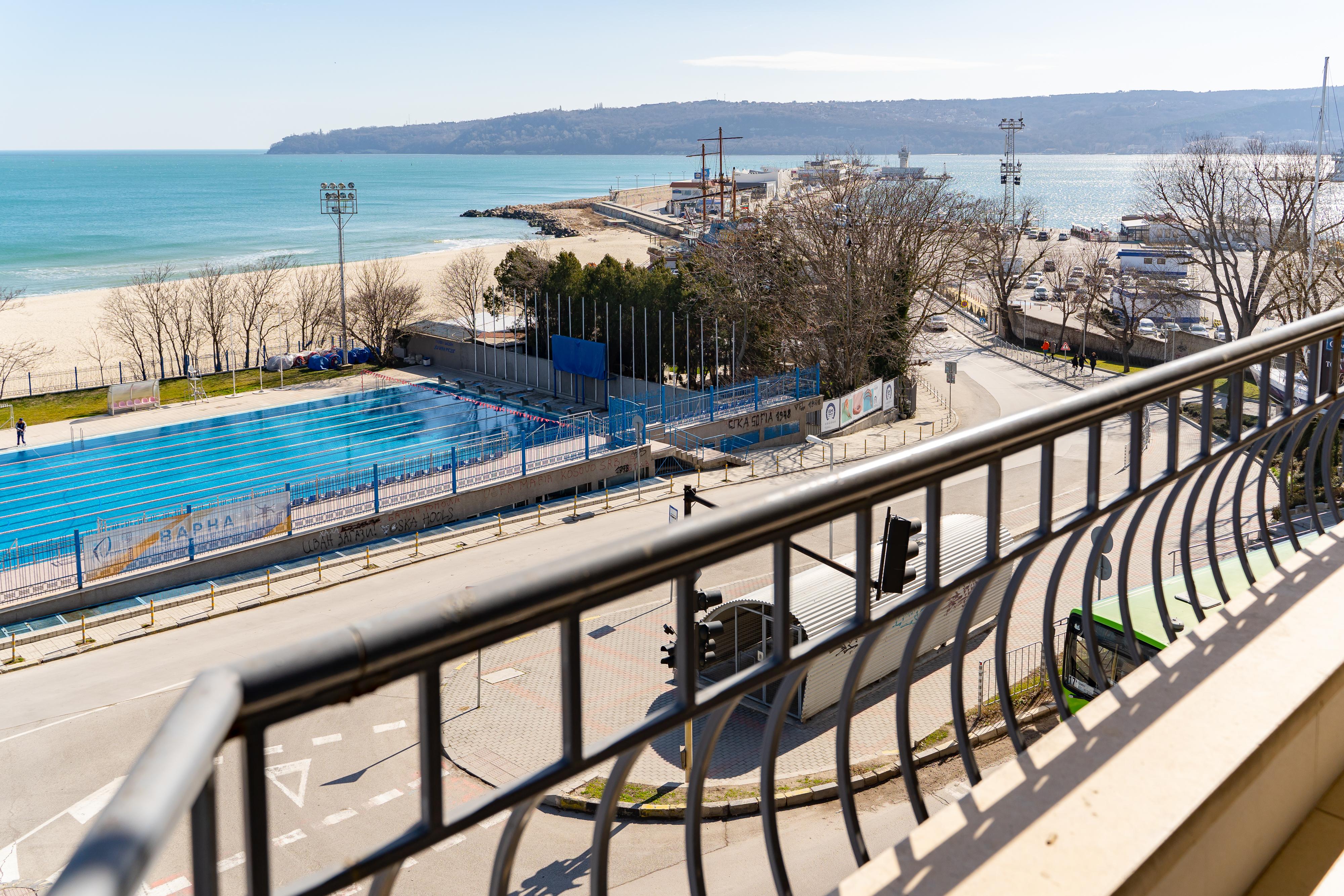 Panorama Hotel - Free Ev Charging Station Варна Екстер'єр фото